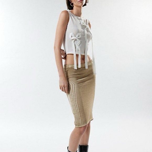 Zemeta tank top with bows - Picture 1 of 3